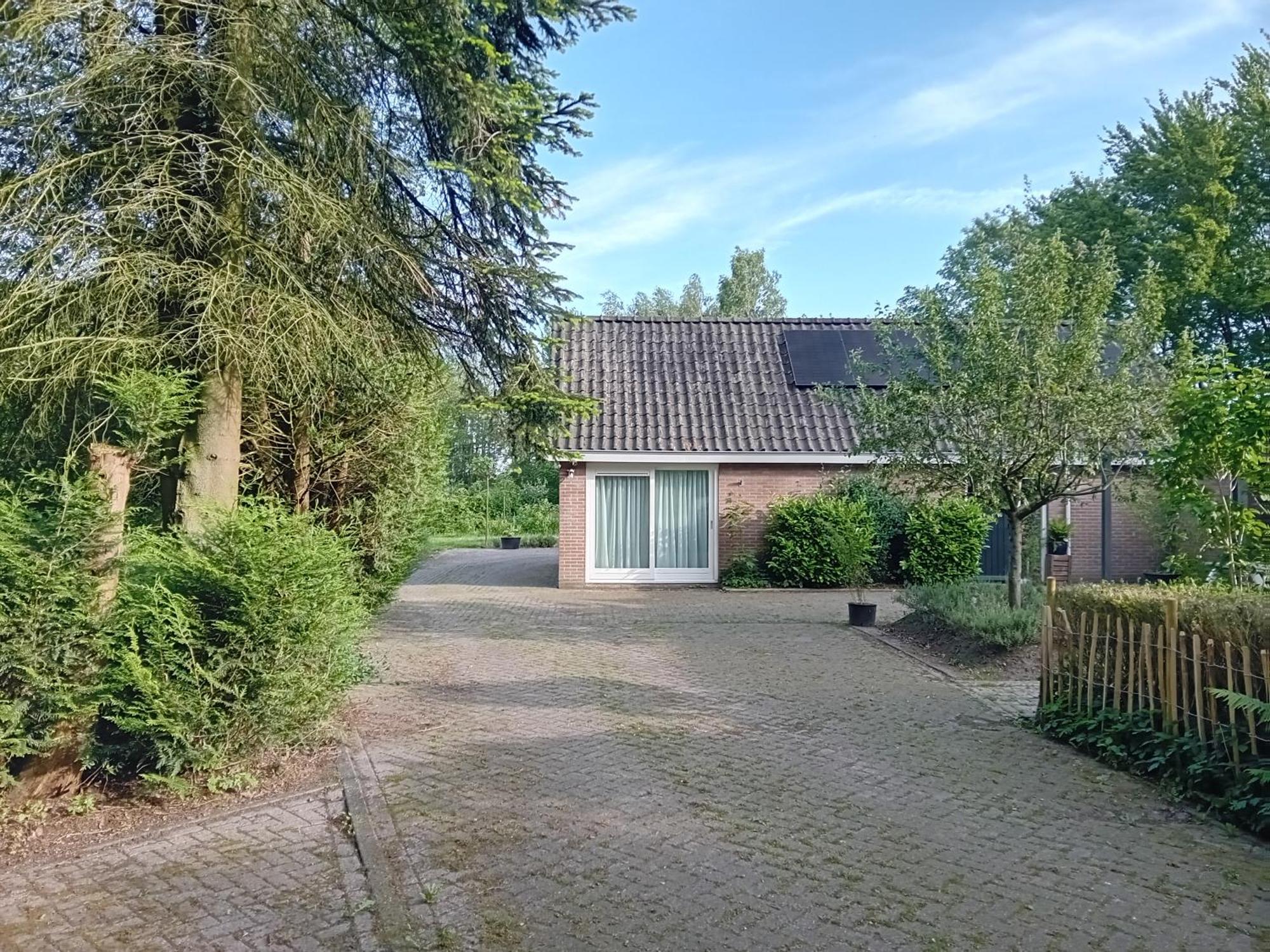 Ruim Huisje Op Een Prachtige Plek Hemrik 외부 사진